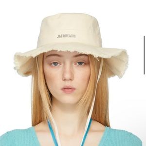 Jacquemus Off White Bucket Hat